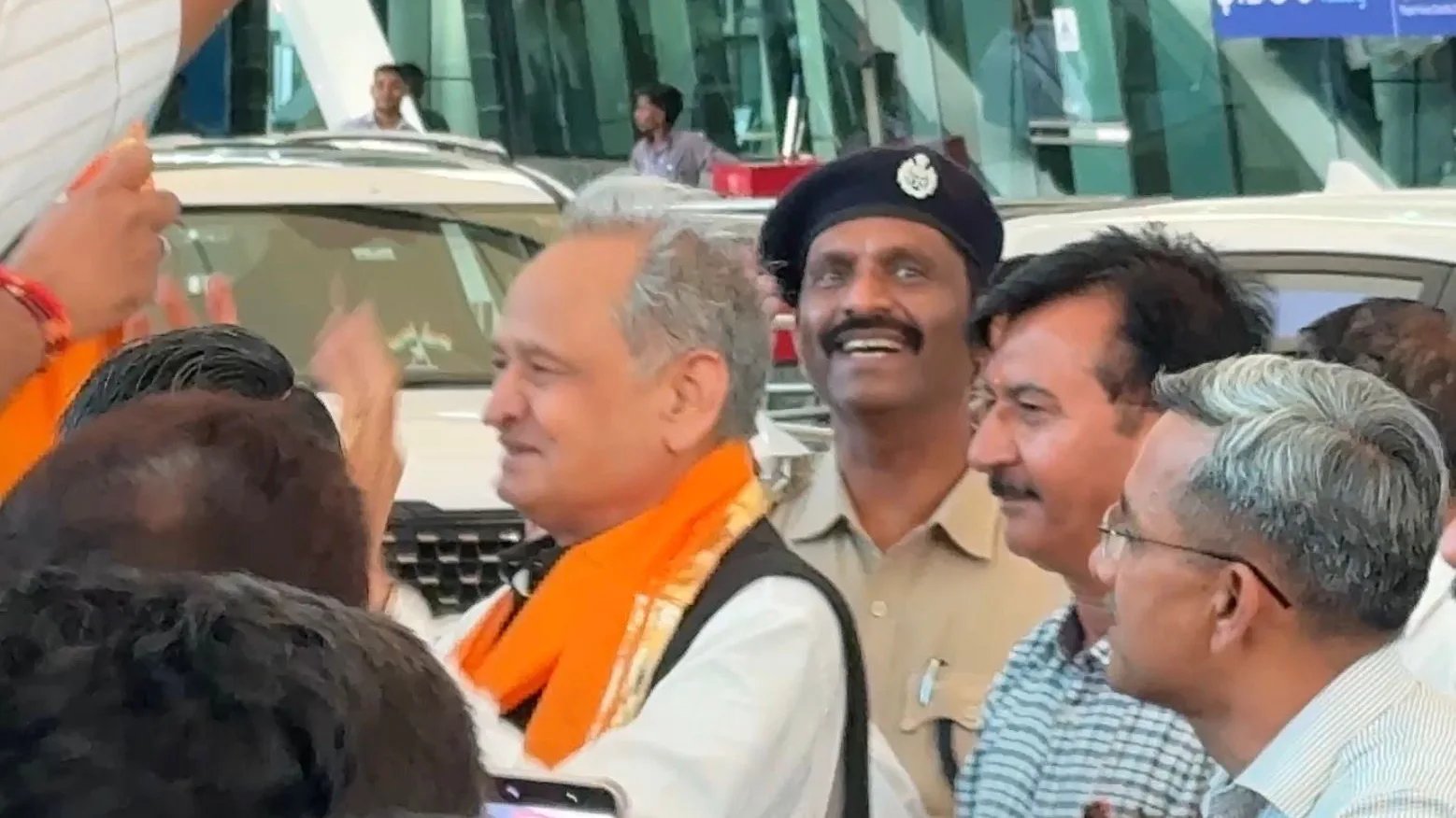 Ashok Gehlot Welcomed at Udaipur Airport by Congress Leaders