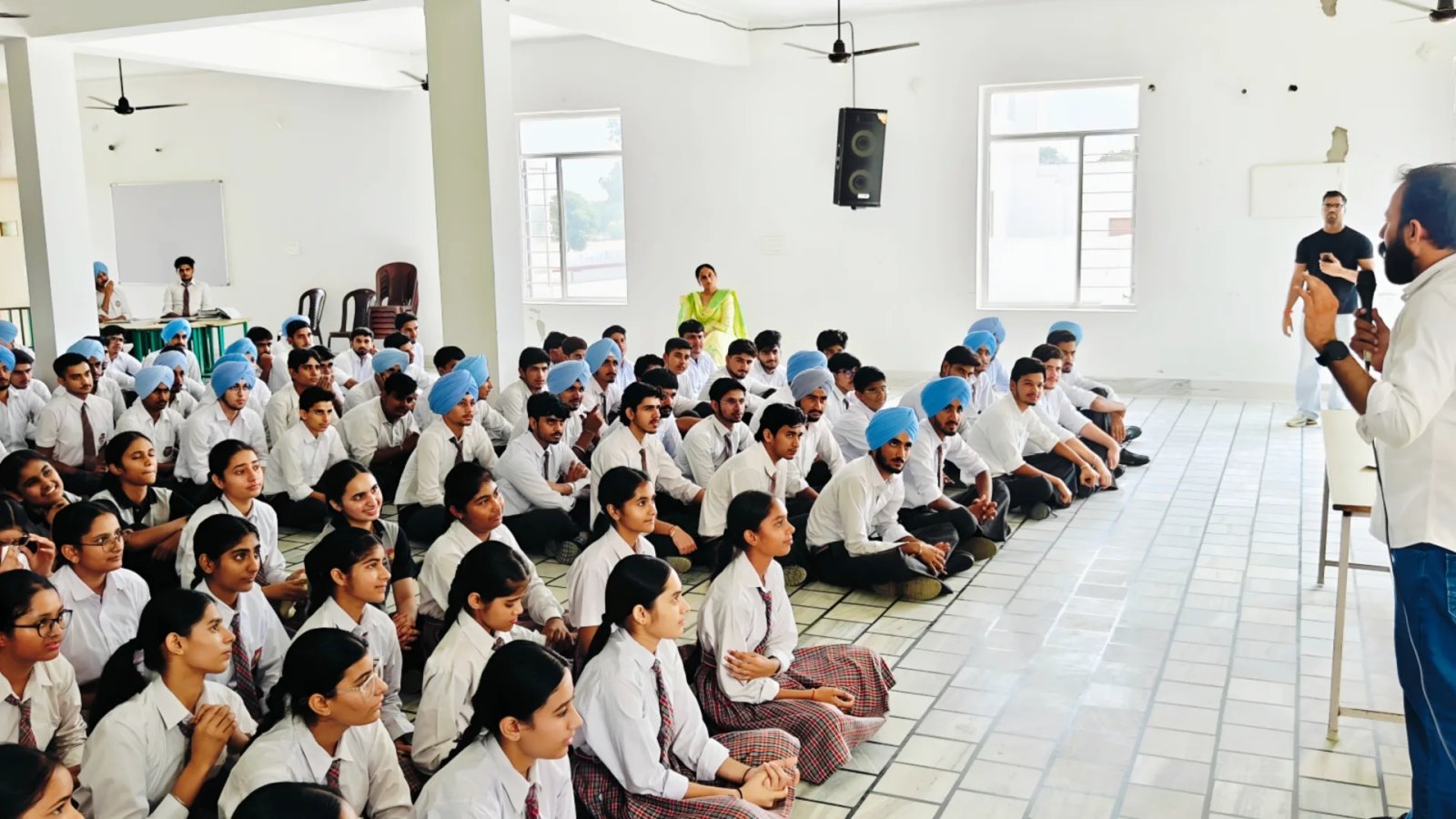 एएसएम पदमपुर विद्यालय में नशा मुक्ति जागरूकता कार्यशाला आयोजित