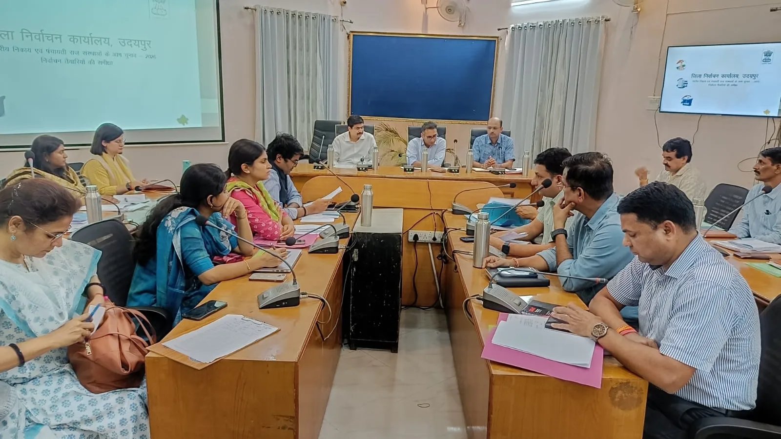 नगर निगम चुनाव-2026 की तैयारियों की समीक्षा