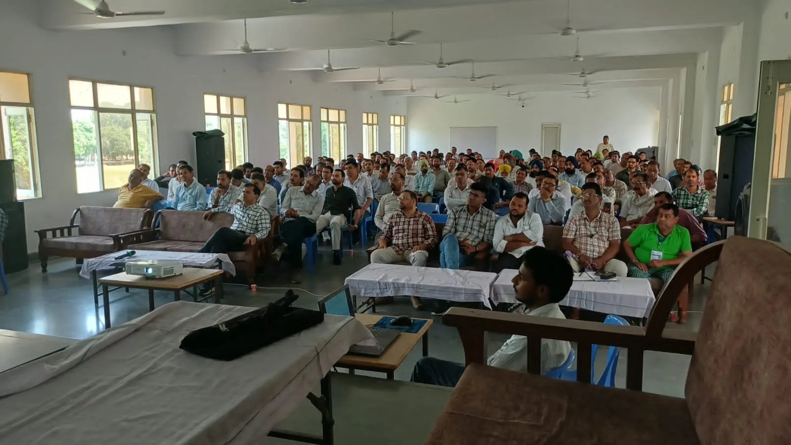 पीठासीन एवं मतदान अधिकारी प्रथम का तीसरे दिन प्रशिक्षण आयोजित