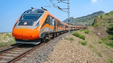 मेवाड़ को बड़ा तोहफा: सूरत तक दौड़ेगी वंदे भारत, रेल मंत्रालय की मंजूरी
