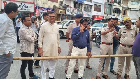 मुख्यमंत्री शनिवार को करेंगे रोड शो बैंक तिराहे पर होगी आम सभा