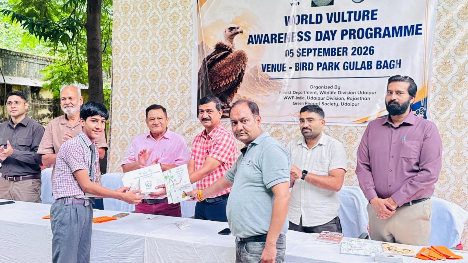 वर्ल्ड वल्चर (गिद्ध) अवेरनेस डे पर बर्ड पार्क में विभिन्न कार्यक्रम आयोजित