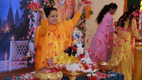 उदयपुर में भव्य जन्माष्टमी महोत्सव, रासेश्वरी देवी के सान्निध्य में गूंजा हरिनाम