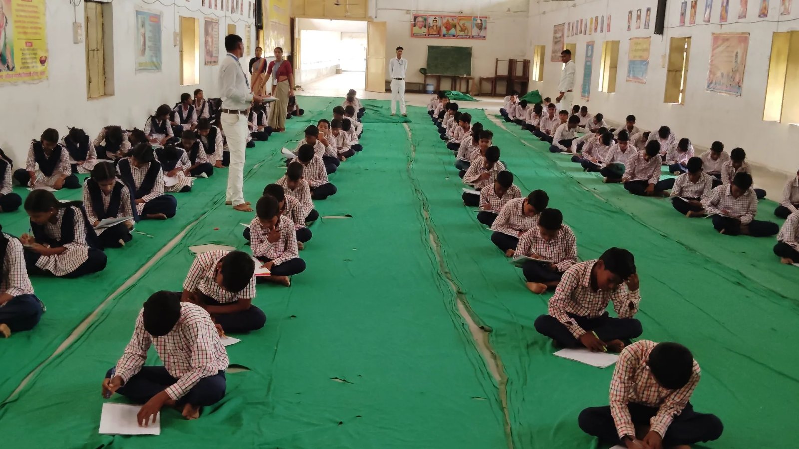 भारत को जानो प्रतियोगिता में दक्षिण प्रान्त में एक लाख पिचासी हजार छात्र/ छात्राओं ने भाग लिया
