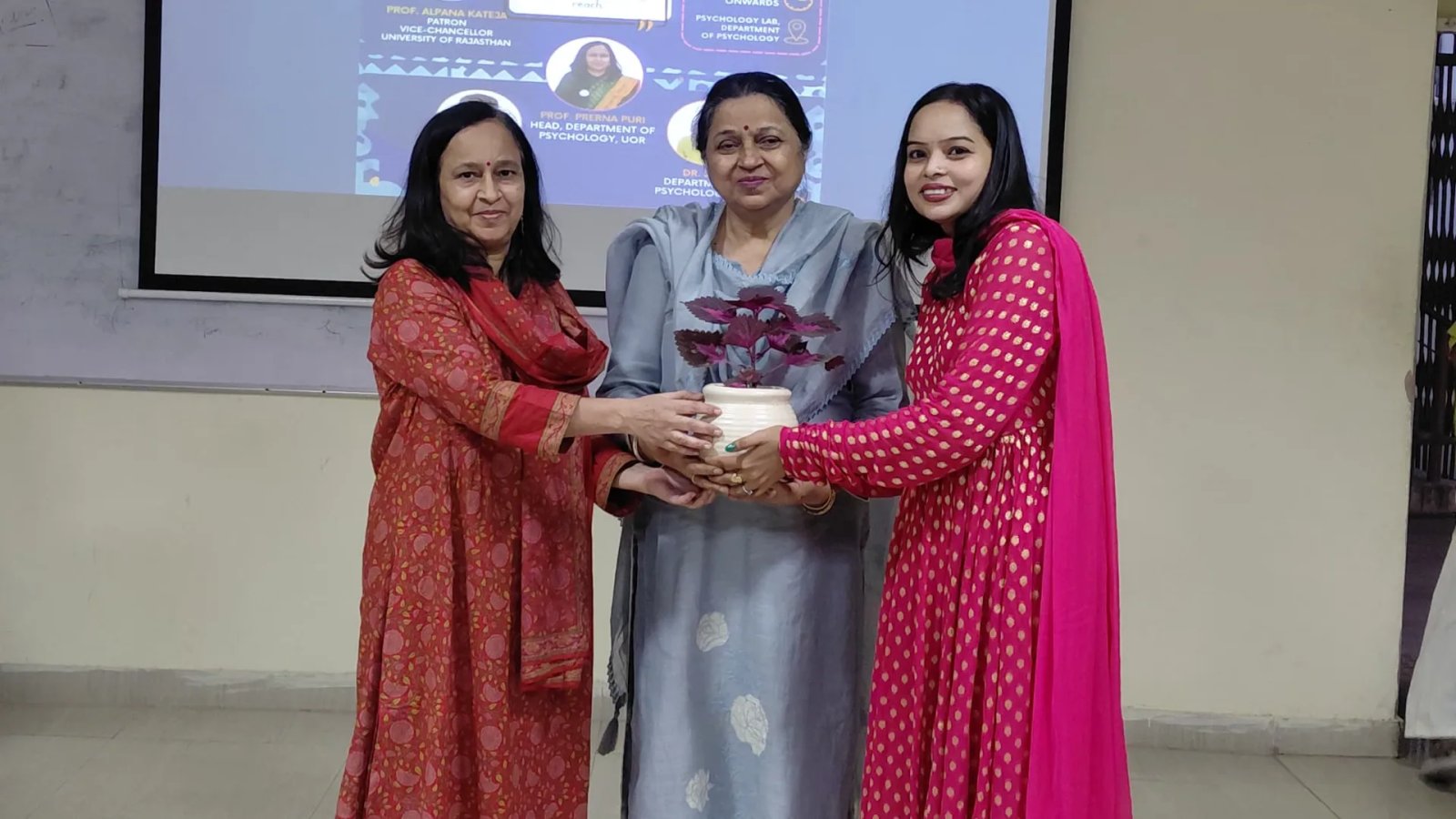 हर व्यक्ति महत्वपूर्ण है, हर कहानी मायने रखती है और सहायता के लिए हमेशा रास्ते उपलब्ध हैं