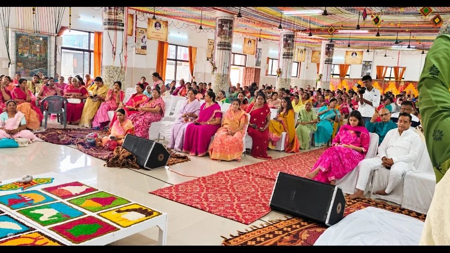 कल्पसूत्र वाचन के बाद हुआ भगवान महावीर का जन्म वांचन, श्रद्धालुओं ने मनाया जन्मोत्सव