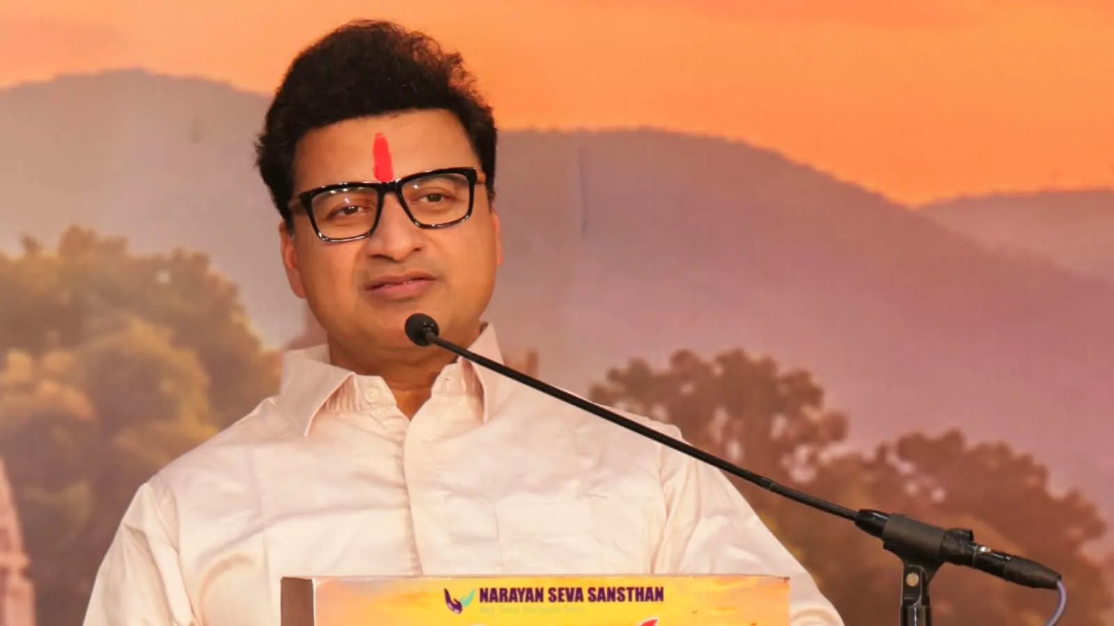 भगवान तक पहुंचने के लिए निष्कपट श्रद्धा, समर्पण और सच्चा भाव जरूरी: प्रशांत अग्रवाल