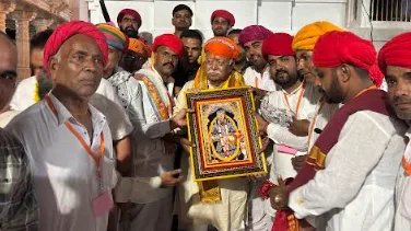 सरसंघचालक डॉ. मोहन भागवत ने चारभुजानाथ के किए दर्शन