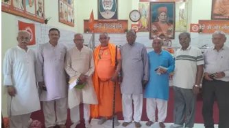 वेद परमात्मा की निज शक्ति से अभिव्यक्त हुए हैं: आचार्य धीरज शास्त्री