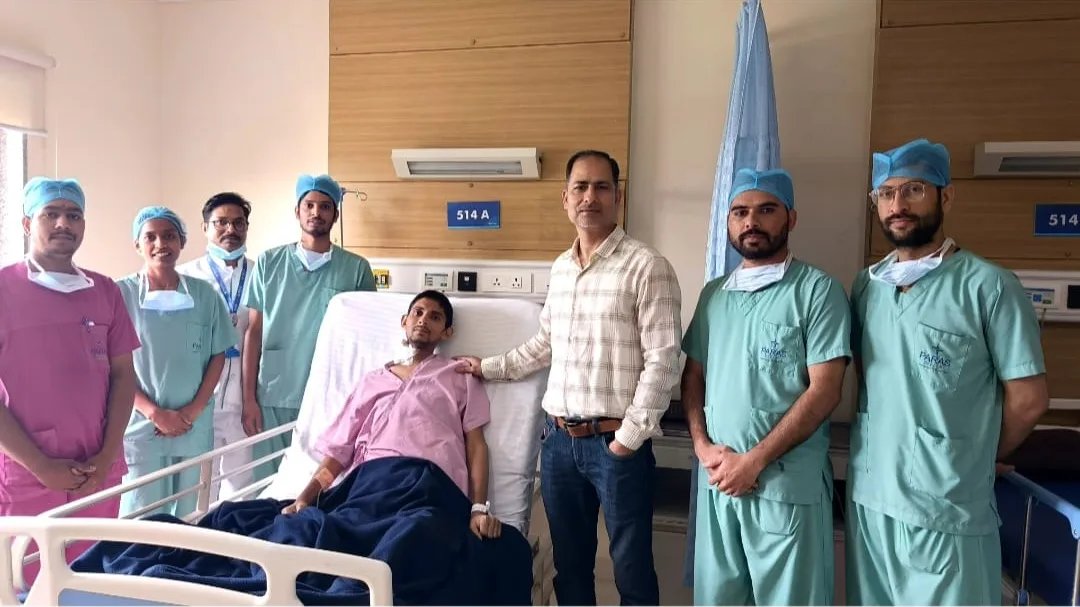 Over 500 Stone Fragments Removed Through Single Kidney Tract
