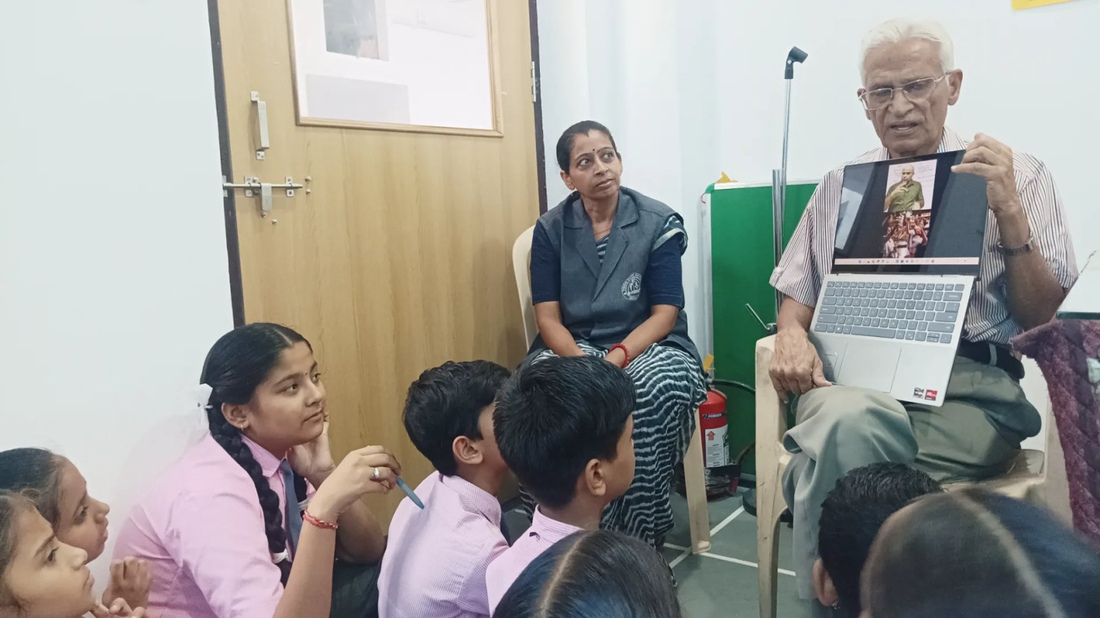 जल दूत -नशा दूत अभियान जारी