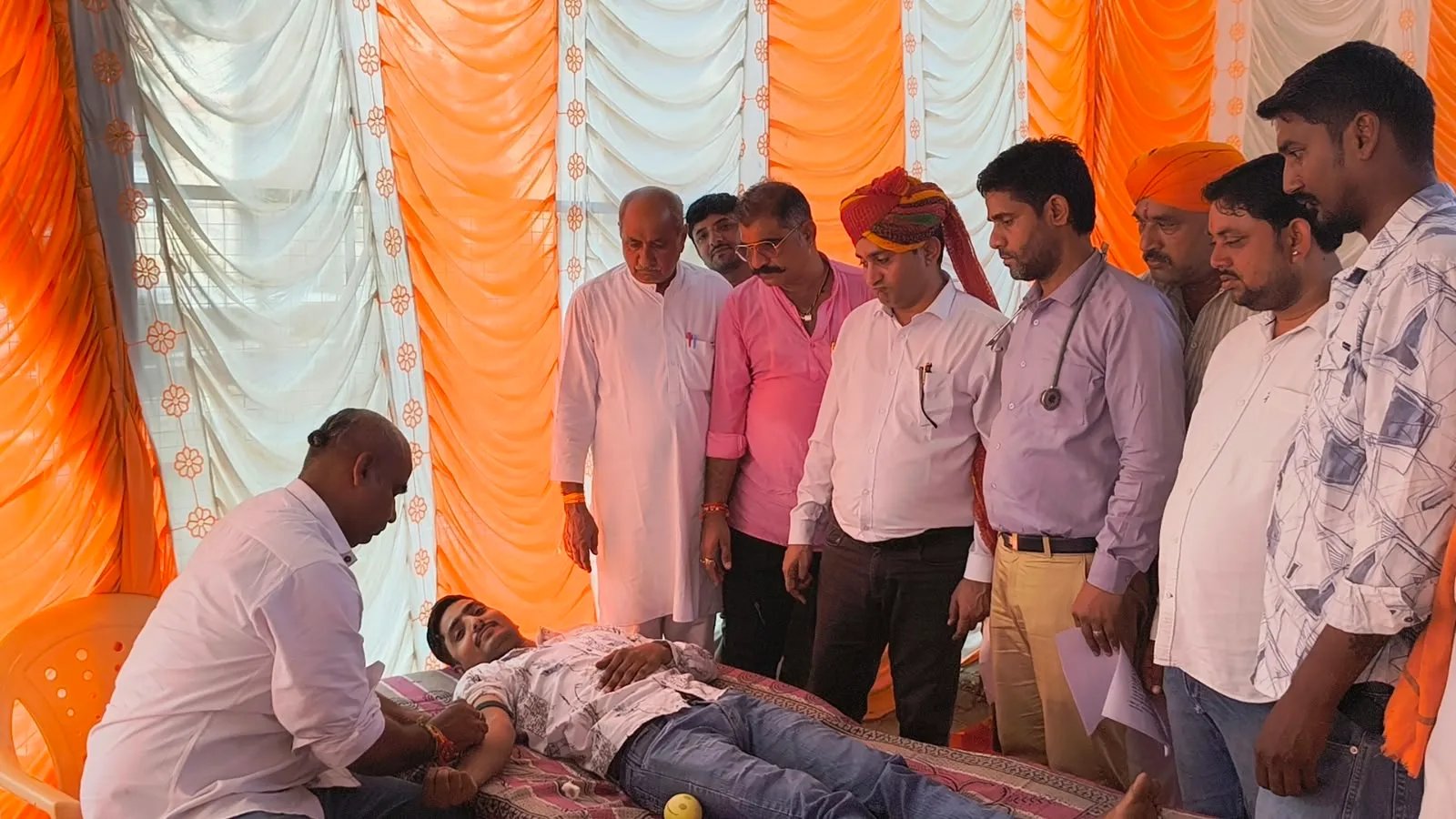 नाचना में आयोजित हुआ रक्तदान शिविर