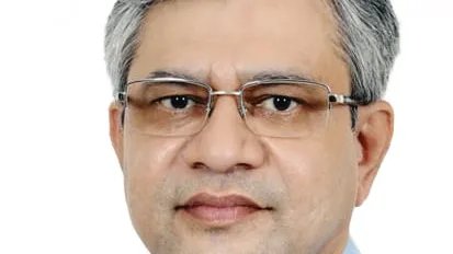 रेलवे ने मुकुटबन (आदिलाबाद) और गढ़चंदूर के बीच 38.21 किमी. लंबी नई रेल लाइन के लिए 493 करोड़ रुपये स्वीकृत किए गए