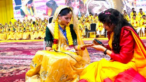 From Struggle to New Beginnings: 50 Couples Begin a New Journey Together