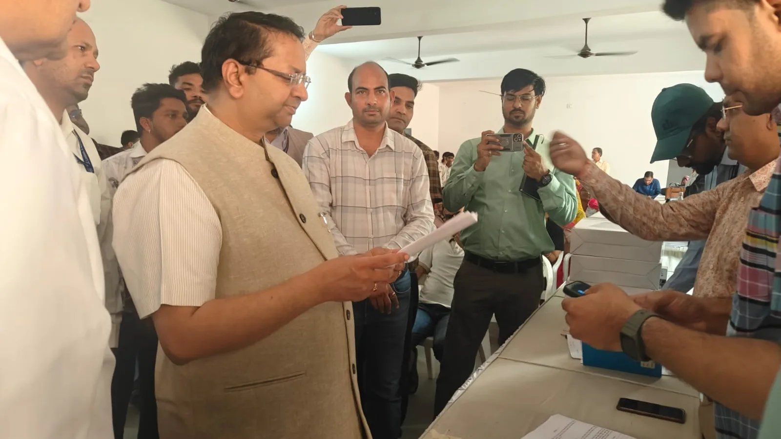 सेवा सेतु कैंप में पीएम सूर्य घर योजना की दी जानकारी