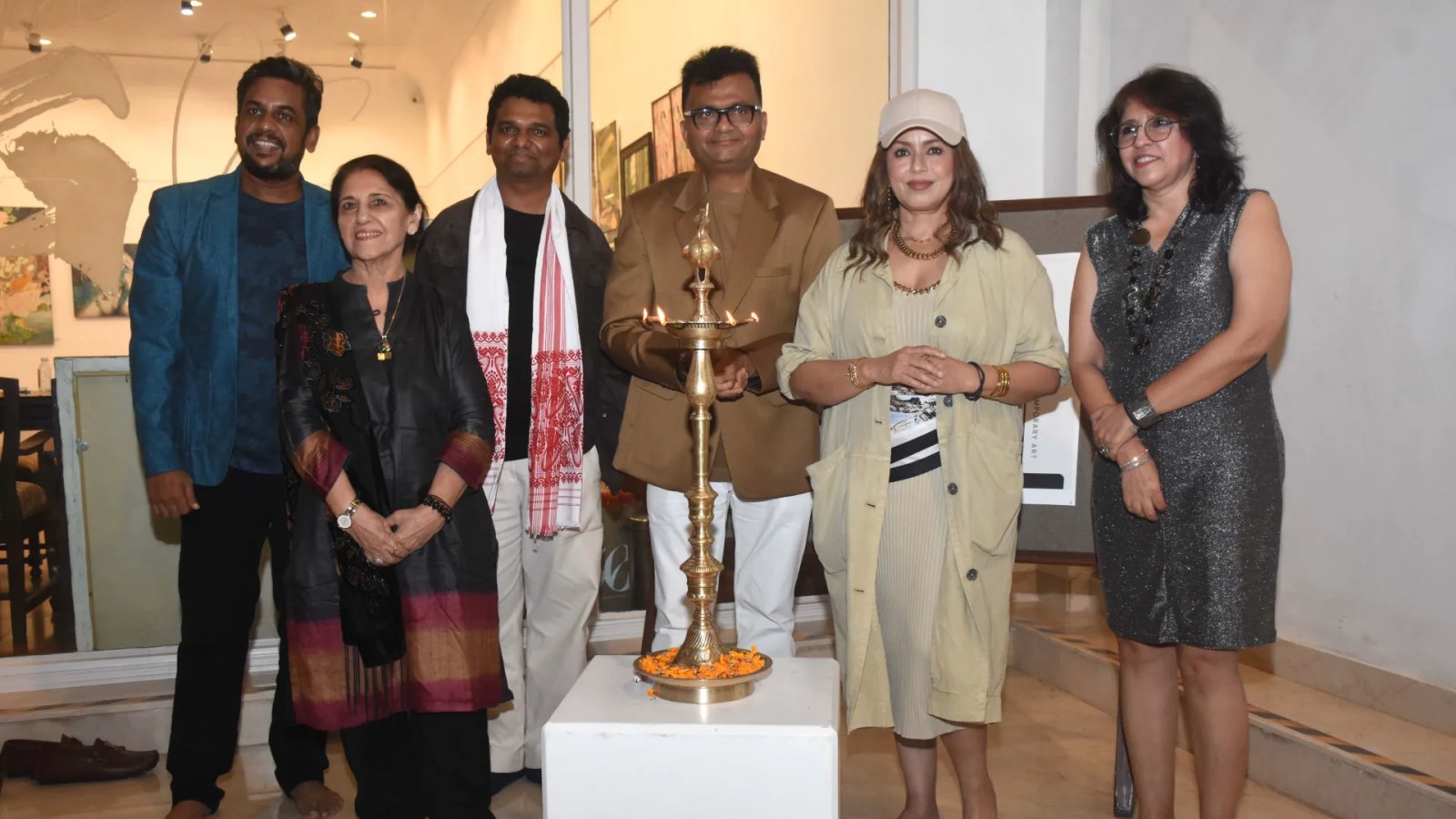 कंटेंपररी कलाकार सभी सीमाओं के परे सोचते हैं और यह बेहद खूबसूरत है’ - ‘अप नेक्स्ट’ आर्ट शो में महिमा चौधरी