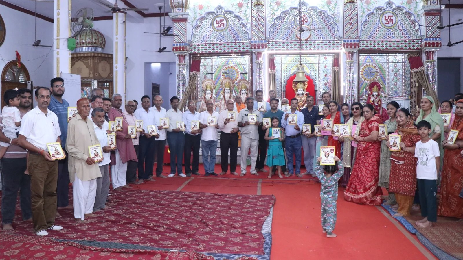 महाराजा अग्रसेन जयंती महोत्सव निमंत्रण पत्र विमोचित