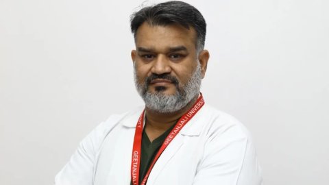 Dr. Sanjeev Agarwal Elected President of Udaipur Surgical Society, Dr. Ajay Chauhan Named Secretary