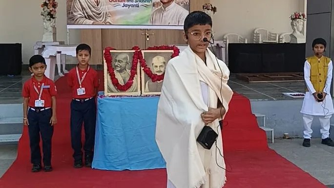 सेंट्रल पब्लिक स्कूल में गाँधी शास्त्राी जयंती मनाई गई
