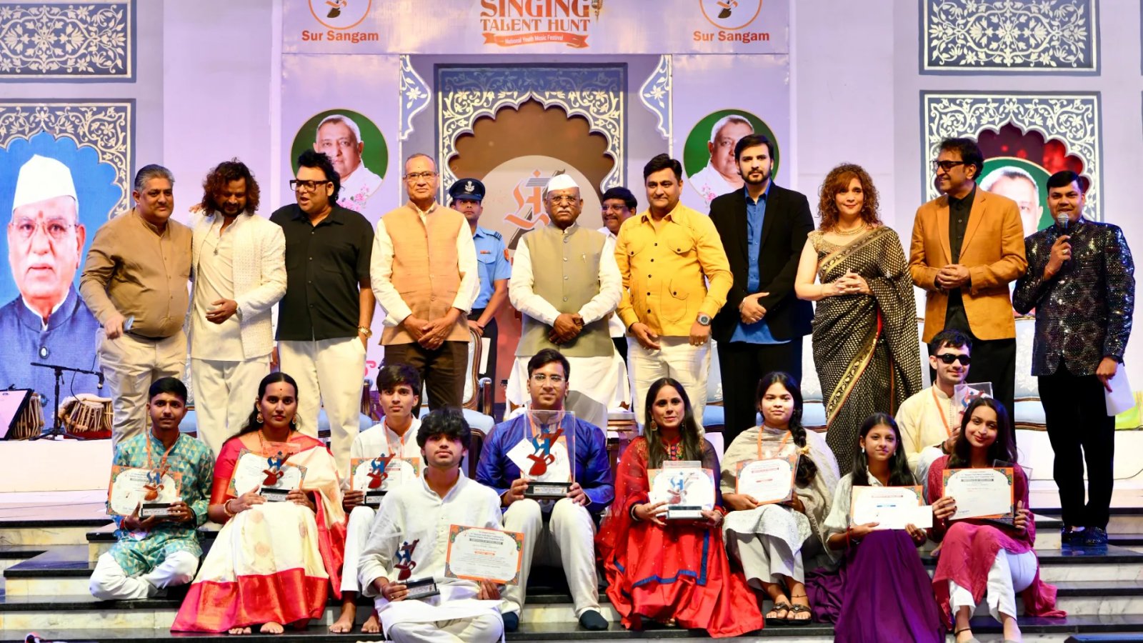 संगीत मन का रंजन ही नहीं करता यह मन को पवित्र भी बनाता है-राज्यपाल हरिभाऊ बागडे