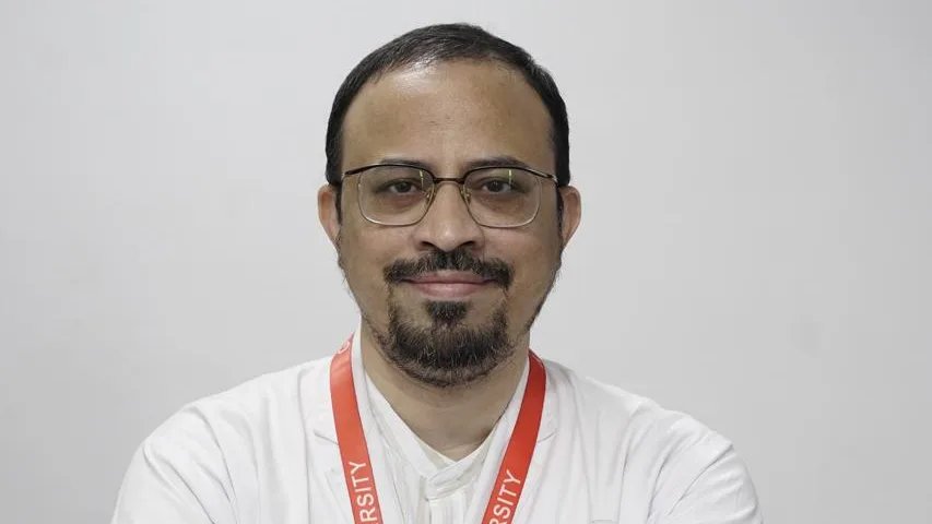 एक माह तक जिंदगी की जंग, गीतांजलि हॉस्पिटल में 16 वर्षीय बालिका को मिला नया जीवन