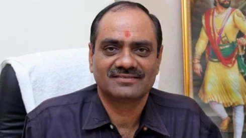 यशोभूमि के संपादक श्रीनारायण तिवारी को मिलेगा 'आज का कर्मवीर 2026 अवार्ड'