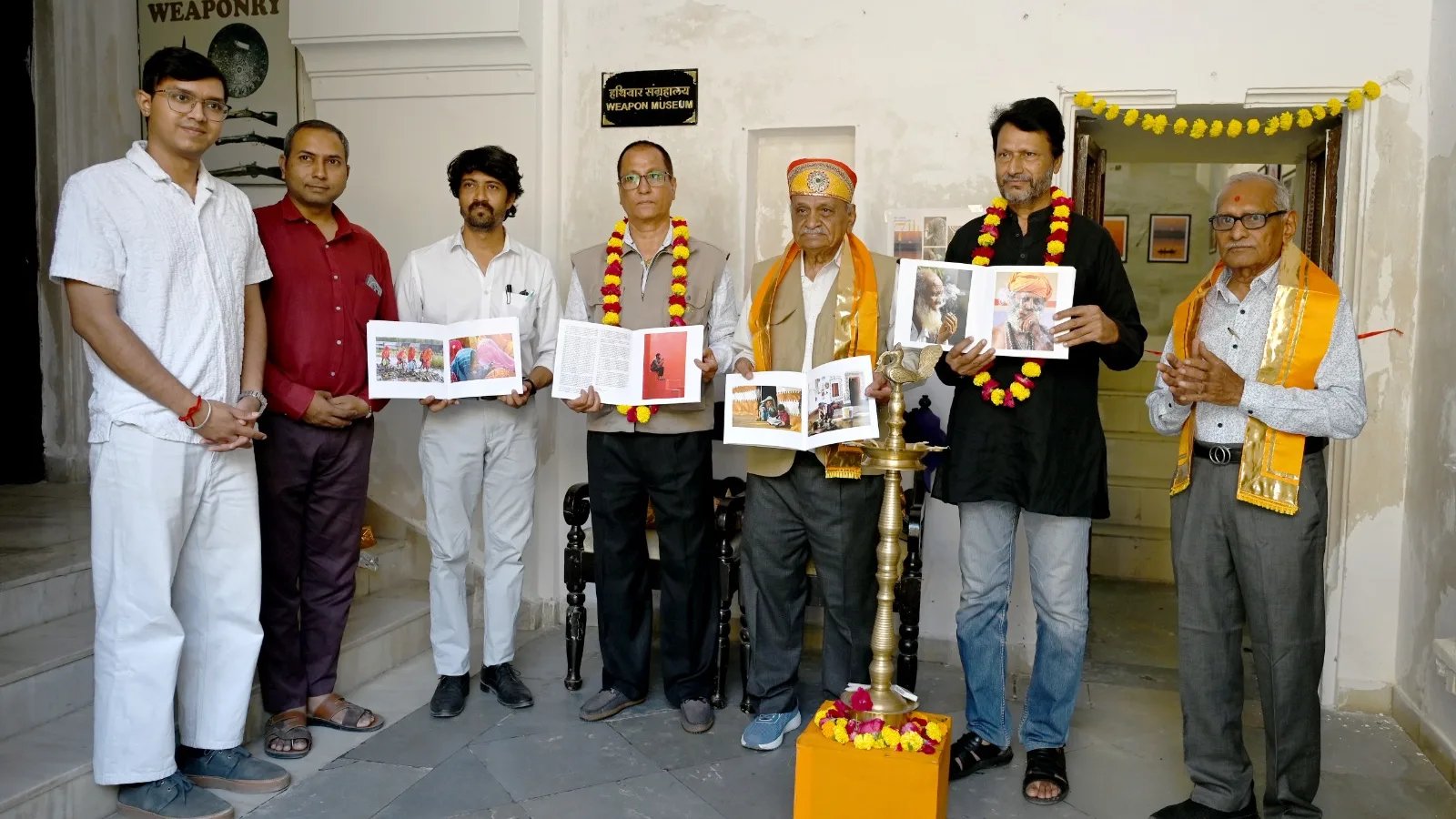 जब कैमरे ने रंगों से लिखी कविता, तस्वीरों में उतर आया कल्पनाओं का संसार
