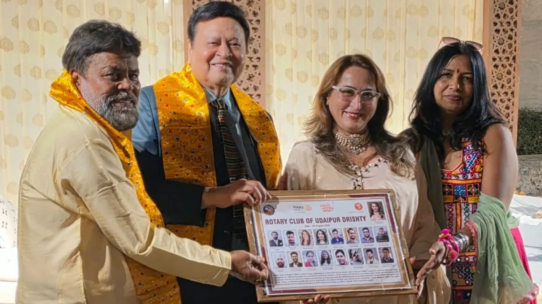 विक्टोरिया मेंशन में आयोजित भव्य समारोह में मिला रोटरी क्लब दृष्टि को मिला प्रतिष्ठित डिस्ट्रिक्ट अवार्ड, समाज सेवा में क्लब ने रचा इतिहास