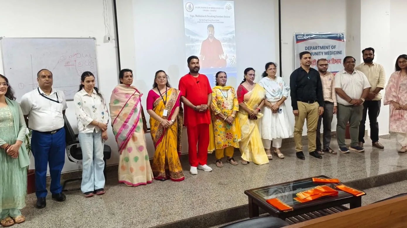पैसिफिक इंस्टीट्यूट ऑफ मेडिकल साइंसेज (पिम्स ), उदयपुर में योग, ध्यान और प्राणायाम सत्र का आयोजन