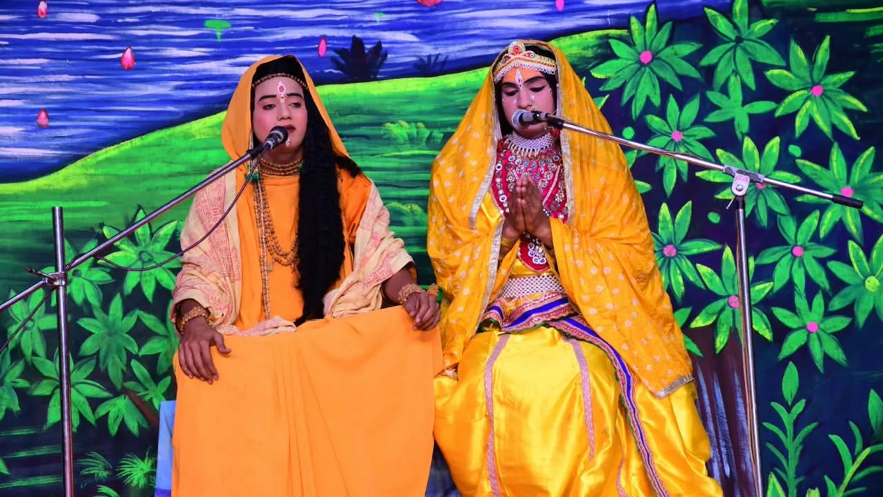 श्रीराम-जटायु मिलन और सीता हरण के विदारक प्रसंग से भावुक हुआ रामलीला प्रांगण