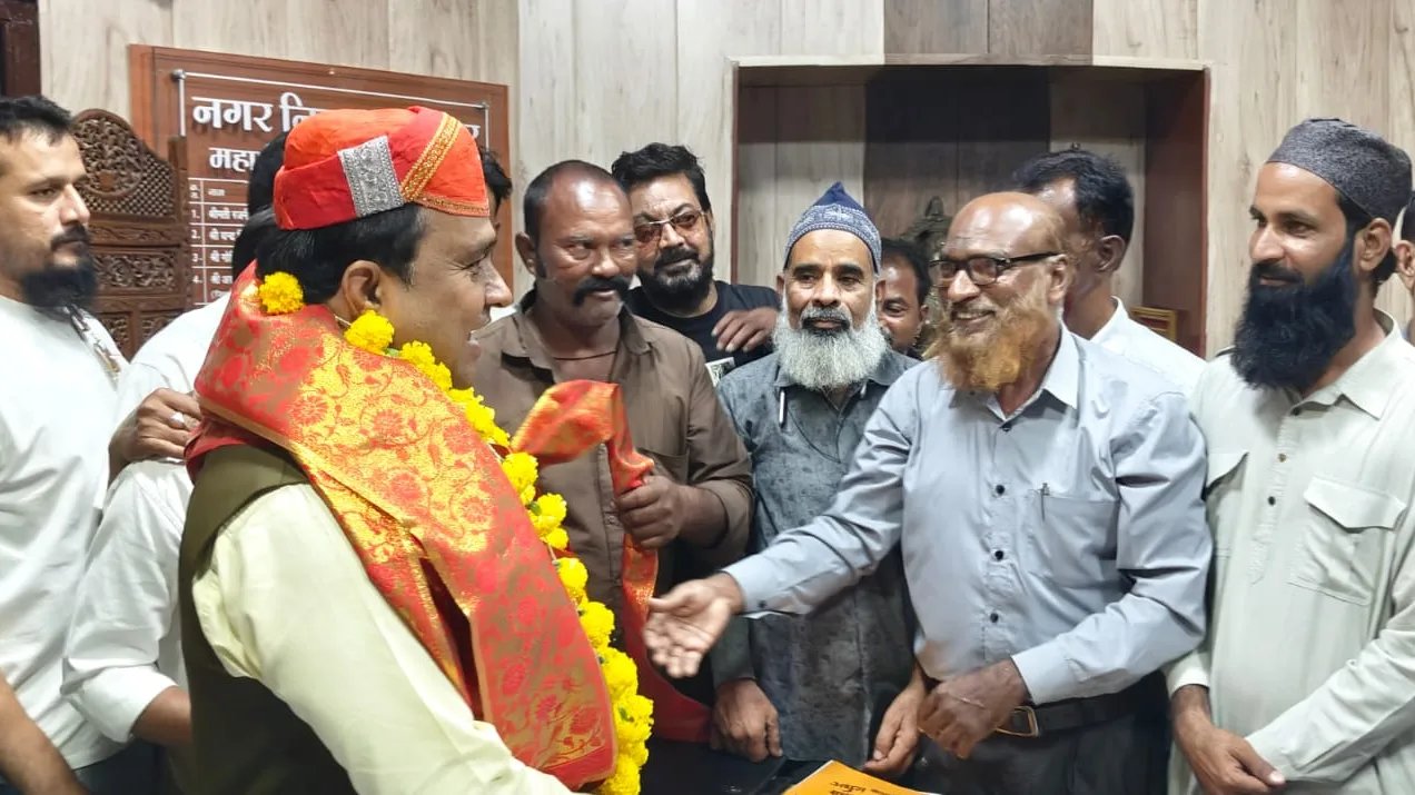 नव निर्वाचित महापौर सिंघवी व उपमहापौर का भट्ट का स्वागत