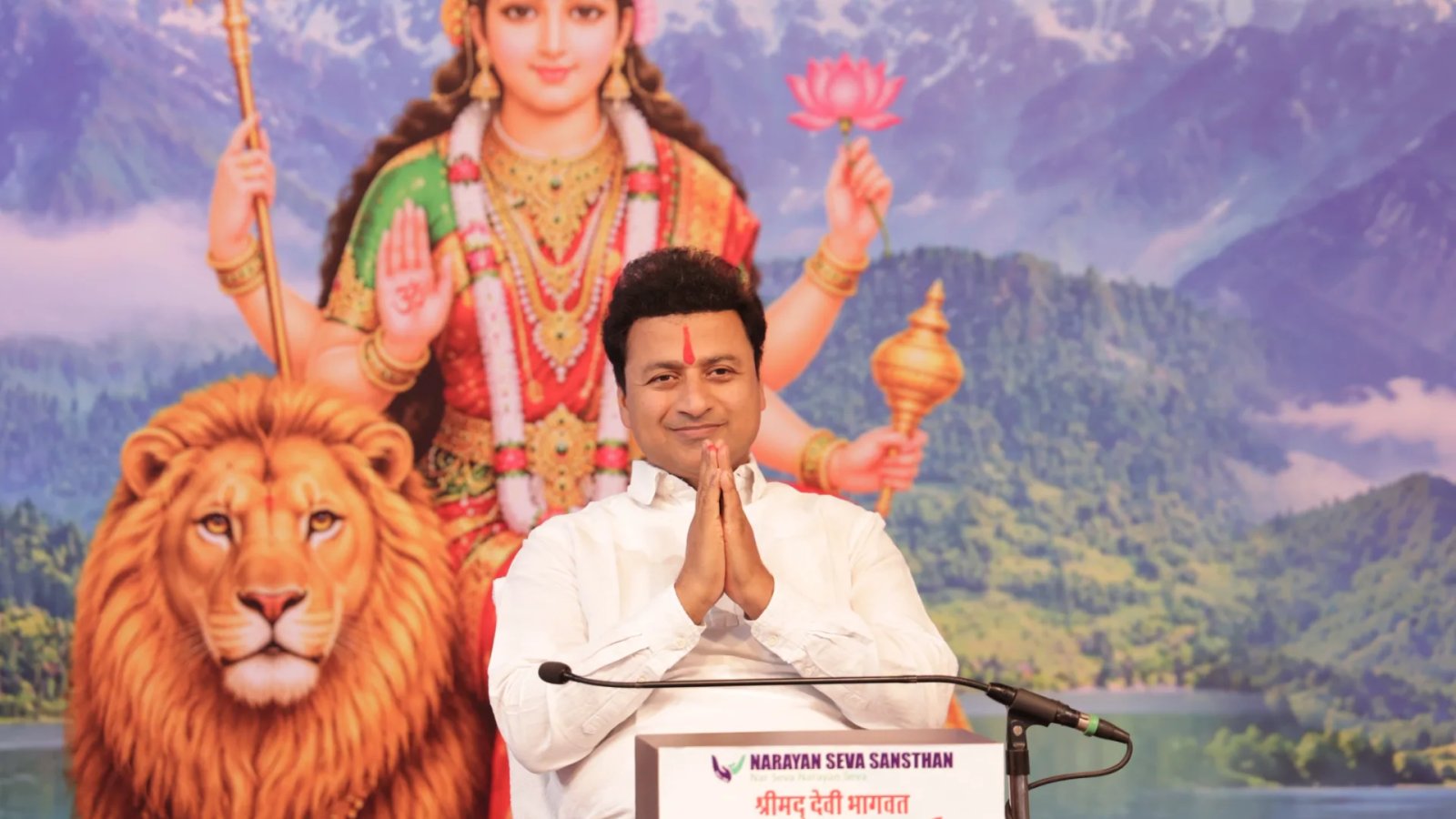 नवरात्रि में माँ कालरात्रि और मां सरस्वती की कथाओं से दिया सेवा, समर्पण और समानता का संदेश
