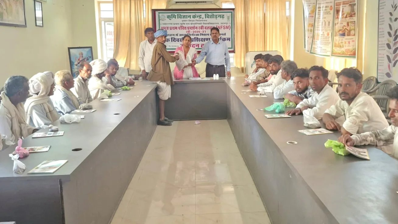 सरसों की उन्नत उत्पादन की तकनीक एवं जिप्सम का महत्व समझाया