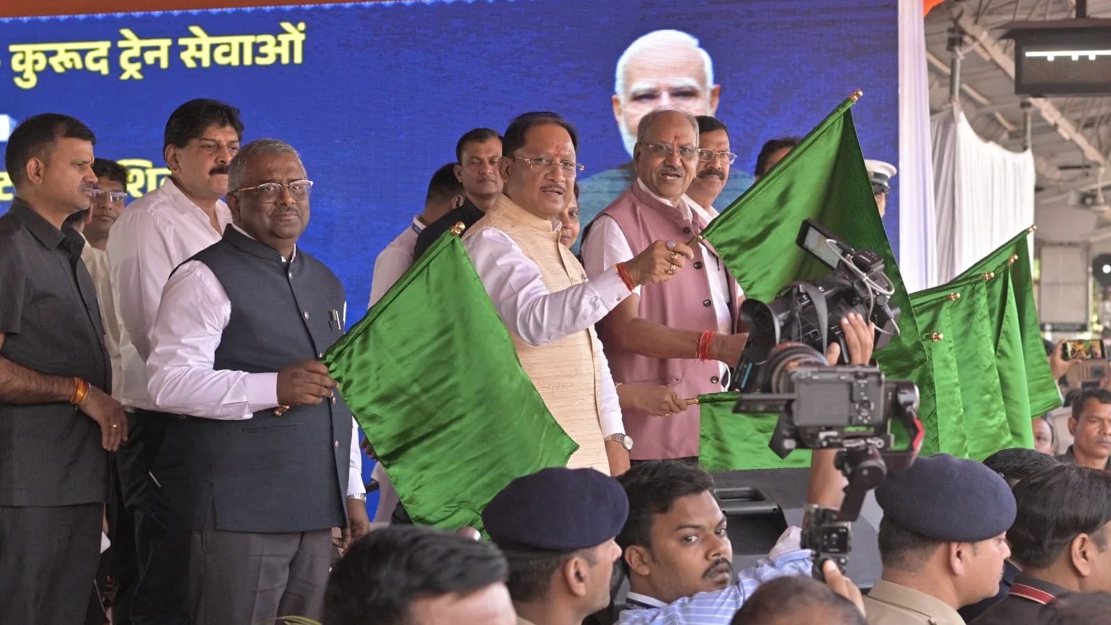 आजादी के बाद पहली बार रावघाट पहुँची रेल, छत्तीसगढ़ के रेल विकास में ऐतिहासिक उपलब्धि