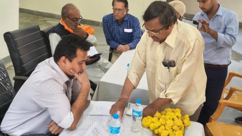 रेलवे सेवा सुधार हेतु राणा प्रताप नगर स्टेशन पर जन-संवाद का आयोजन
