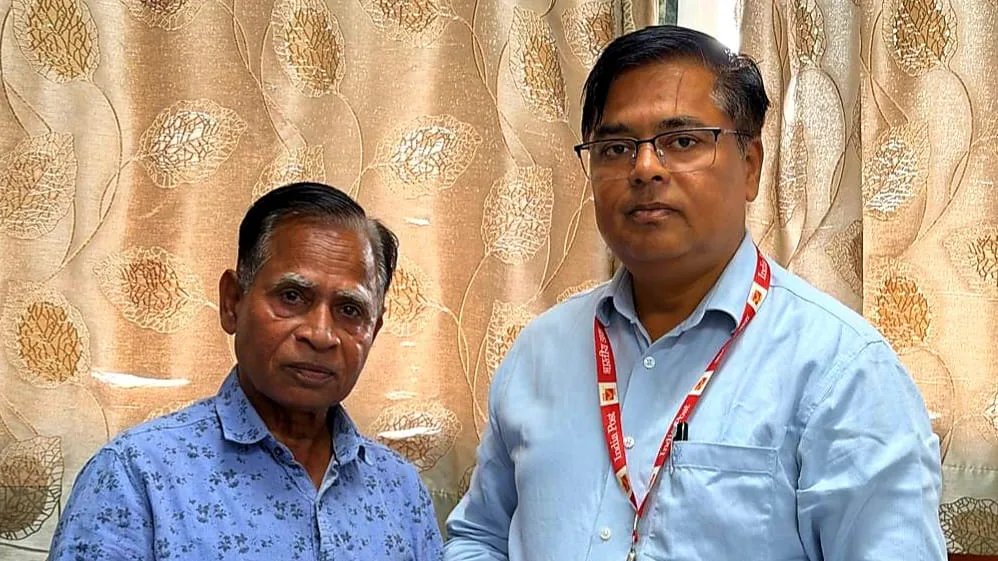 विश्व डाक दिवस पर डॉ. चित्तौड़ा ने प्रस्तुत किया डाक टिकटों का अनूठा संकलन