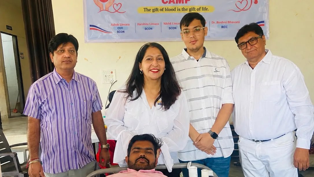 रक्तदान शिविर में 50 से अधिक लोगों ने किया रक्तदान