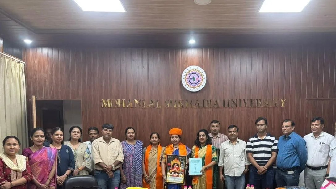 अनामिका बारहठ को मिली पीएचडी की उपाधि