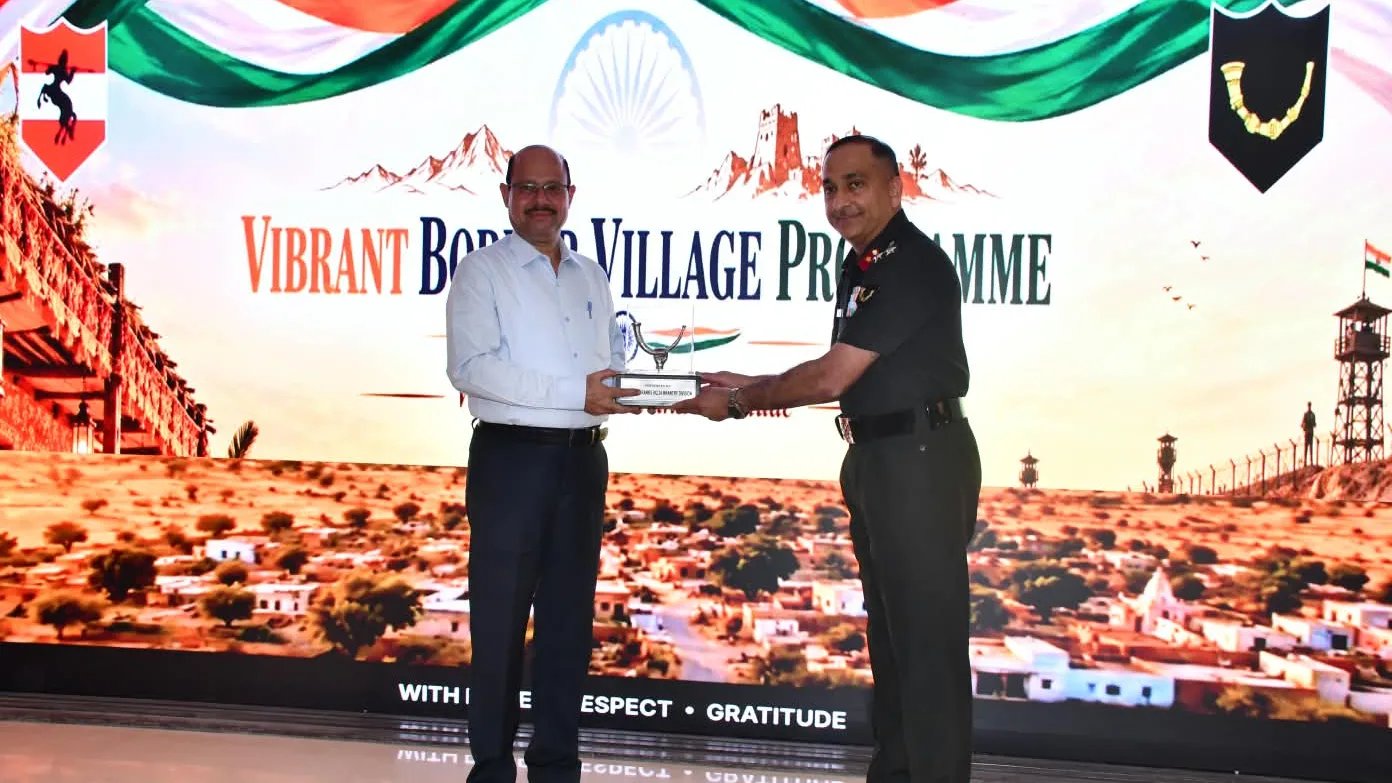 सुरक्षित एवं जीवंत सीमावर्ती गांवों के लिए नागरिक-सैन्य समन्वय को सुदृढ़ करना